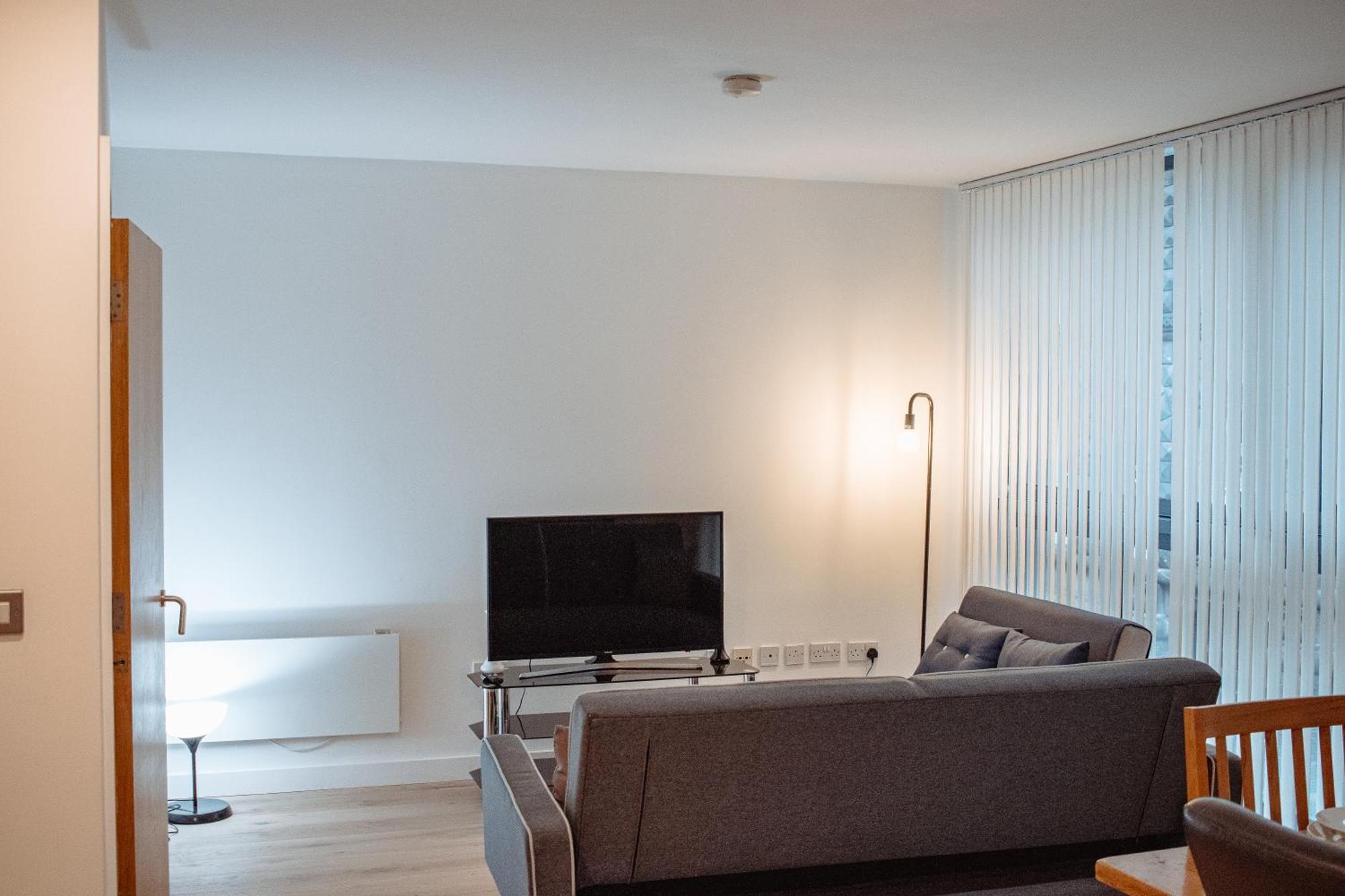 & Spacious, Sleeps 8, Perfect For Groups