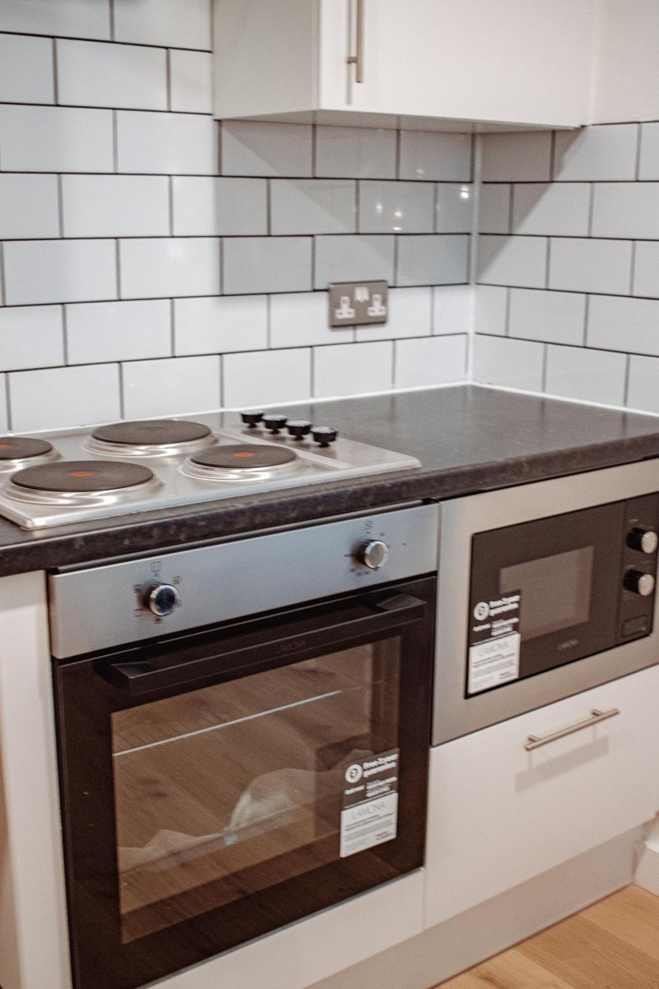 & Spacious, Sleeps 8, Perfect For Groups